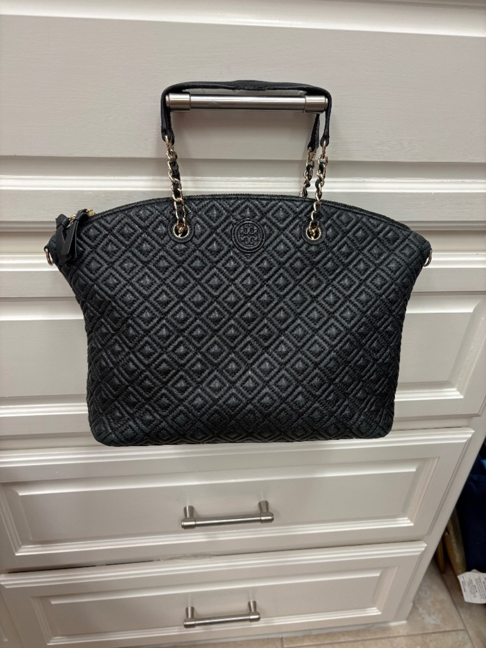 Tory Burch Large Quilted Marion Shoulder Bag -Black